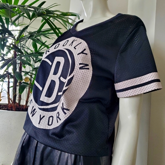 Crop Top Brooklyn Nets NY Mesh Top - Picture 4 of 5